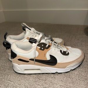 Nike air max women’s 6.5